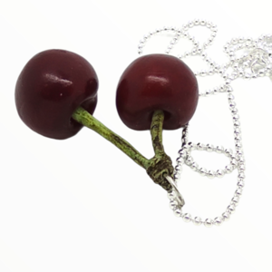 Kολιέ Μαύρο κεράσι (Black cherries necklace),χειροποίητα κοσμήματα μινιατούρες φρούτων και απομίμησης φαγητού απο πολυμερικό πηλό Mimitopia - γυναικεία, πηλός, χειροποίητα, μινιατούρες φιγούρες - 3