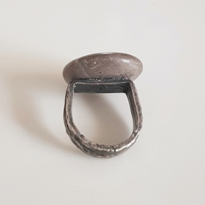 Δαχτυλίδι γκρι βοτσαλο - σταθερά - 2