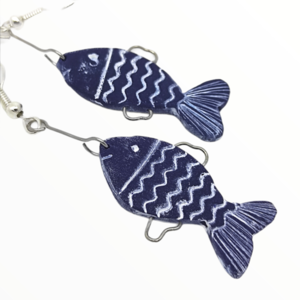Σκουλαρίκια ψαράκια με μεταλλικά στοιχεία σχέδιο 2, Χειροποίητα κοσμήματα από πολυμερικό πηλό mimitopia - ψάρι, πηλός, κρεμαστά - 3