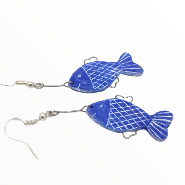 Σκουλαρίκια ψαράκια με μεταλλικά στοιχεία σχέδιο 4, Χειροποίητα κοσμήματα από πολυμερικό πηλό mimitopia - ψάρι, πηλός, κρεμαστά - 4