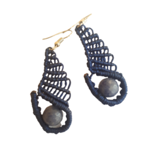 Μακραμέ σκουλαρίκια μπλε με χάντρα νεφρίτη - ημιπολύτιμες πέτρες, μακραμέ, μικρά, κρεμαστά