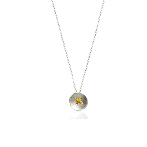 "Clasp" Ασημένιο μενταγιόν σε σχήμα κουμπιού με κηροκλωστή - charms, ασήμι 925, κοντά