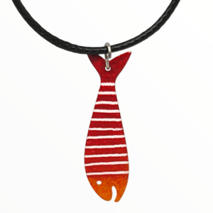 Χειροποίητο Κολιέ κόκκινο ψαράκι βαμμένο με Σμάλτο, χειροποίητα κοσμήματα σμάλτου απο τη mimitopia - δέρμα, γυαλί, σμάλτος, ψάρι, boho