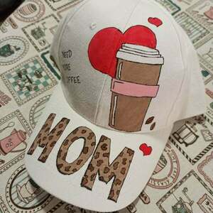 δώρο για τη μαμά καπέλο jockey 'need more coffee' με λεοπάρ μοτίβο στα γράμματα - μαμά, καπέλο, γιορτή της μητέρας - 2