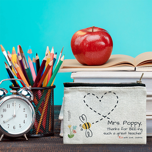 Γυναικείο Πορτοφολάκι Μελισσούλα για την Δασκάλα με Όνομα και Ευχή - ύφασμα, σχολικό, δώρα για δασκάλες, πορτοφόλια, προσωποποιημένα - 2