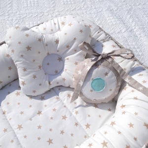 Βρεφική φωλιά ύπνου,αστεράκια μπεζ γκρι λευκό σετ μαζί με ορθοπαιδικό μαξιλαράκι, κρεμαστό ματάκι για τα φυλαχτά του μωρού. - βαμβάκι, αστέρι, δώρο, βρεφικά - 5