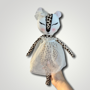 Υφασμάτινη κούκλα "Αγγελική η λεοπάρδαλη" - ύφασμα, δώρο, λούτρινα, δωμάτιο παιδιών, κούκλες