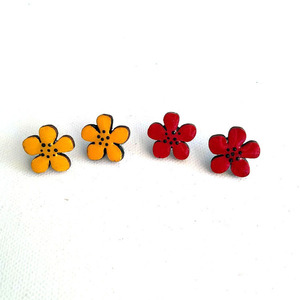 Stud earrings "Flowers"!!!". - ξύλο, γυαλί, ζωγραφισμένα στο χέρι, λουλούδι, καρφωτά