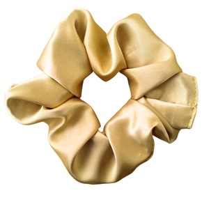 Σατέν μεγάλο scrunchie σε χρυσό χρώμα - λαστιχάκι, χειροποίητα, boho, λαστιχάκια μαλλιών
