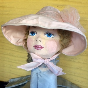 Παιδικό ροζ μπροντερί καπελάκι στολισμένο με τούλινο φιόγκο και πέρλες - ύφασμα, φιόγκος, δαντέλα, καπέλα - 2