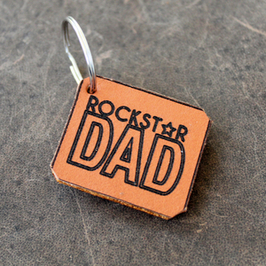 Δερμάτινο Μπρελόκ χειροποίητο με Αφιέρωση RockStar Dad χάραξη λέιζερ - δέρμα, δώρα για τον μπαμπά, ανδρικά μπρελόκ, αυτοκινήτου, σπιτιού