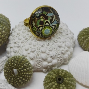 Δαχτυλίδι στρογγυλό με φλοράλ σχέδιο σε πράσινο κ μπλε. - γυαλί, μικρά, ατσάλι, αυξομειούμενα, φθηνά
