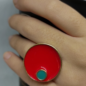 Στρογγυλό εντυπωσιακό μεγάλο δαχτυλίδι με κόκκινο σμάλτο! - επιχρυσωμένα, ορείχαλκος, γεωμετρικά σχέδια, μεγάλα, αυξομειούμενα - 5