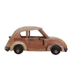 Χειροποίητο ξύλινο αυτοκίνητο σκαραβαίος - ξύλινα παιχνίδια