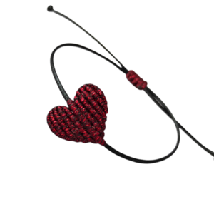 Βραχιόλι χειροποίητο μακραμέ με καρδιά σε διάφορα ιριδίζον χρώματα με μαύρο λουράκι - καρδιά, μακραμέ, κορδόνια, χεριού, αυξομειούμενα