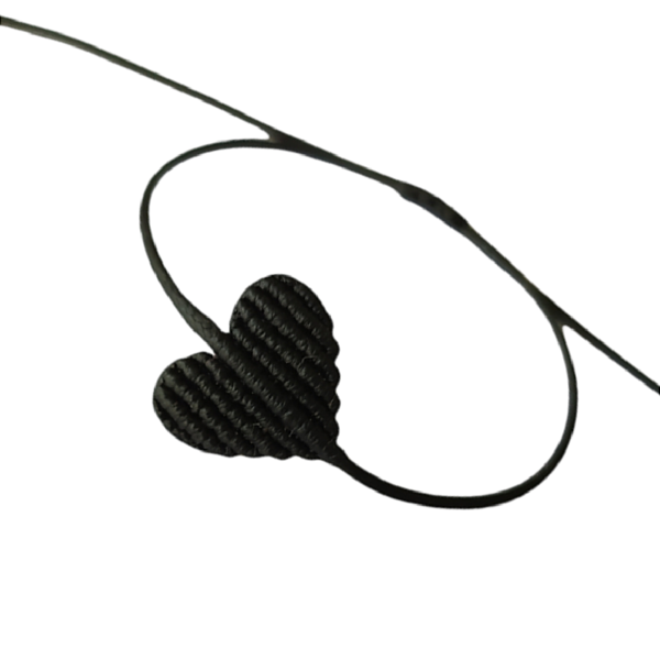 Βραχιόλι χειροποίητο μακραμέ με καρδιά σε μαύρο χρώμα - καρδιά, μακραμέ, κορδόνια, χεριού, αυξομειούμενα
