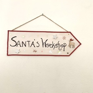 Santa's Workshop Arrow Sign - διακοσμητικά