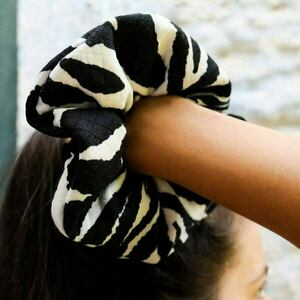 Black & White scrunchies - ύφασμα, λαστιχάκια μαλλιών - 5