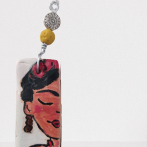 Ζωγραφισμένα στο χέρι ορθογώνια σκουλαρίκια Frida Kahlo - πηλός, boho, κρεμαστά, μεγάλα - 2