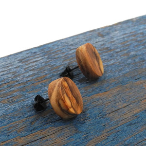 Σκουλαρίκι ανδρικό αυτιού χειροποίητο μοναδικό απο ξύλο ελιάς_016, Φ 1,5 εκ. - ξύλο, καρφωτά, boho, καρφάκι - 4