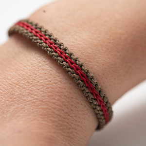 Unisex καφέ και κόκκινο βραχιόλι μακραμε - mocha brown and red macrame bracelet - ύφασμα, μακραμέ, boho, χεριού, αυξομειούμενα - 3