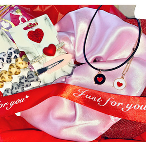 Scrunchies σετ 2 τμχ valentines gift box Βαλεντίνου - ύφασμα, λαστιχάκια μαλλιών, hair clips - 2
