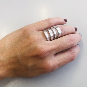 Γυναικείο πολύσειρο επάργυρο δαχτυλίδι από ορείχαλκο αυξομειούμενο 2,2Χ2,5 εκ. - ορείχαλκος, επάργυρα, γεωμετρικά σχέδια, Black Friday, αυξομειούμενα - 4