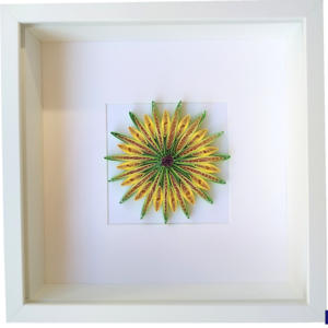 Διακοσμητικό δώρο τοίχου Ήλιος ☀️, mandala. Χειροποίητο. Φτιαγμένο από χαρτί υψηλής ποιότητας με την τεχνική quilling. Διαστάσεις κορνίζας 27*27cm. - πίνακες & κάδρα, δώρο, ήλιος