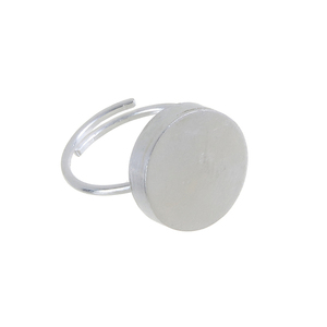 Ασημένιο χειροποίητο δαχτυλίδι σε σχήμα στρογγυλού κουτιού διαμέτρου περίπου 1.5 cm - ασήμι 925, επάργυρα, γεωμετρικά σχέδια, boho, αυξομειούμενα