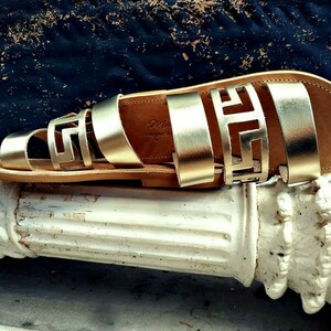 Handmade Leather Sandal : Gold Meander - δέρμα, αρχαιοελληνικό, φλατ, slides
