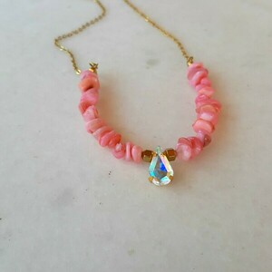 Κολιέ με τσιπς ροζ κοραλλιού. - ημιπολύτιμες πέτρες, charms, κοντά, ατσάλι - 3