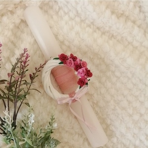 πασχαλινό αρωματικό λευκό λαμπαδάκι 22εκ με στεφανάκι από μπαμπού με χειροποίητα λουλούδια από πολυμερικό πηλο - λουλούδια, λαμπάδες, για παιδιά, για ενήλικες, πολυμερικό πηλό - 3