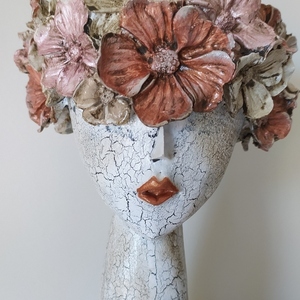 Διακόσμηση Επιτραπέζια "Κοπέλα με λουλούδια" " (30x18cm) - λουλούδια, διακόσμηση, πηλός, κασπώ, για ενήλικες - 2