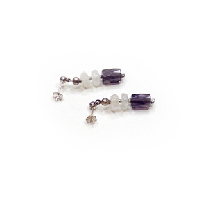 Σκουλαρίκια με μωβ φθορίτη, φεγγαρόπετρες & ασήμι 925 - ημιπολύτιμες πέτρες, ασήμι 925, καρφάκι