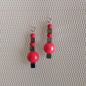 "Cherry on Top" - Κρεμαστά σκουλαρίκια με αιματίτης, κεραμικά στοιχεία και ξύλο - ημιπολύτιμες πέτρες, ξύλο, κρεμαστά, γάντζος - 4