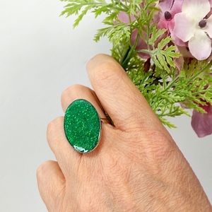 Δαχτυλίδι οβάλ με πράσινο γκλίτερ - ορείχαλκος, γεωμετρικά σχέδια, μεγάλα, αυξομειούμενα, φθηνά - 3