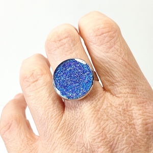 Δαχτυλίδι στρογγυλό με μπλε γκλίτερ - ορείχαλκος, γεωμετρικά σχέδια, μεγάλα, αυξομειούμενα, φθηνά - 5