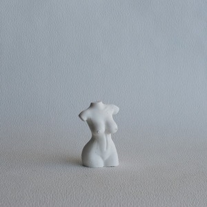 Διακοσμητικό γυναικείο σώμα με καμπύλες από τσιμέντο λευκό 9.5cm | Concrete Decor - τσιμέντο, διακοσμητικά - 2