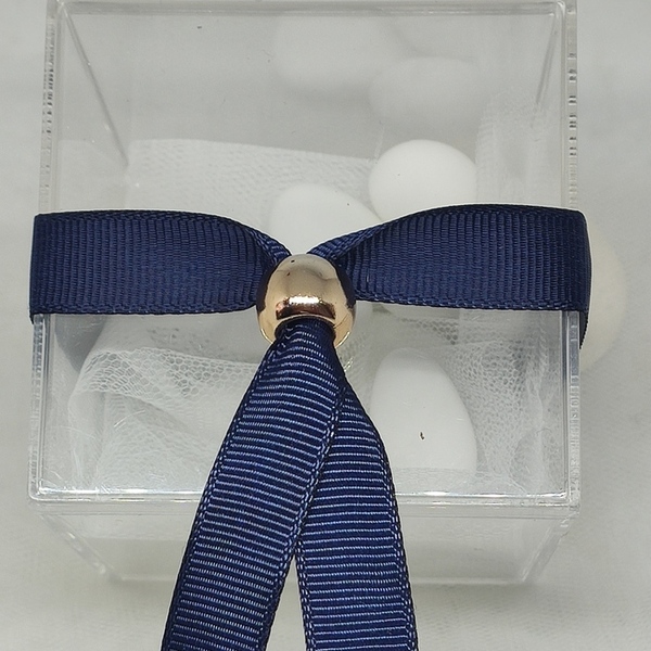 Μπομπονιέρα γάμου κουτίplexiglass με μπλε κορδέλα γκρο 7Χ7Χ7 - γάμου