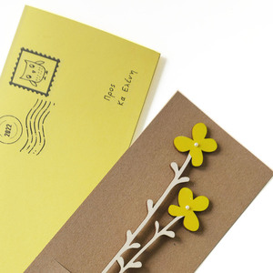 Δώρο για δασκάλα ξύλινο "λουλούδι" με μαγνητάκι - ύψος 18 εκ- κίτρινο - όνομα - μονόγραμμα, personalised, μαγνητάκια, μαγνητάκια ψυγείου - 4