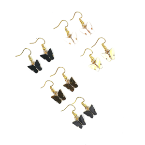 Χειροποίητα κρεμαστά σκουλαρίκια πεταλούδα σε χρυσό χρώμα Διαστάσεις 3,5εκ. x 1,5εκ χαλκός με κρύσταλλο. - χαλκός, πεταλούδα, κρεμαστά, γάντζος - 3