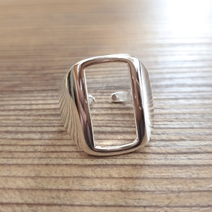 Γυναικείο φαρδύ δαχτυλίδι με ιδιαίτερο σχεδιασμό από ασήμι επιπλατινωμένο ανοιγόμενο ασημί - ασήμι 925, γεωμετρικά σχέδια, μεγάλα, επιπλατινωμένα, αυξομειούμενα - 2