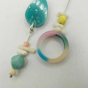 Σκουλαρίκια boho από υγρό γυαλί και ημιπολύτιμες χάντρες - multicolor - κοράλλι, γυαλί, κοχύλι, χάντρες, boho, κρεμαστά - 2
