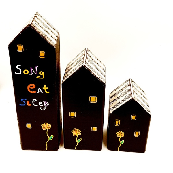 Ξύλινα επιτραπέζια σπιτάκια με μήνυμα μαύρα - ξύλο, σπίτι, διακοσμητικά