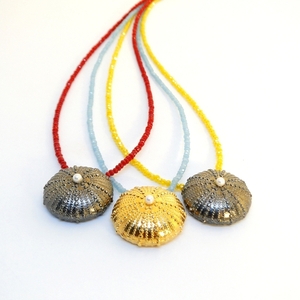 Κολιέ με επίχρυσο αχινό και μαργαριτάρι - charms, μαργαριτάρι, επιχρυσωμένα, ασήμι 925, κοντά - 3