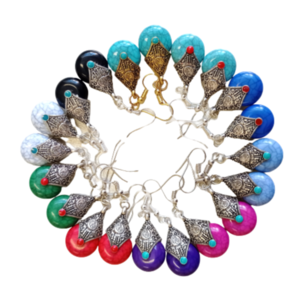 Έθνικ σκουλαρίκια με ακρυλική χάντρα σε διάφορα χρώματα - ασήμι, μικρά, ethnic, κρεμαστά, φθηνά