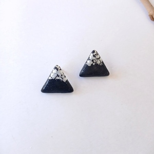 Τρίγωνα σκουλαρίκια από πηλό και ατσάλι - πηλός, γεωμετρικά σχέδια, χειροποίητα, καρφωτά, ατσάλι - 2