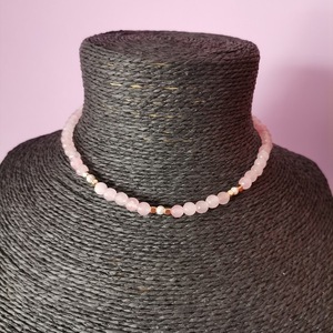 Κοντό κολιέ με ροζ νεφρίτη και λευκό όστρακο - ημιπολύτιμες πέτρες, κοντά, ατσάλι, layering - 2