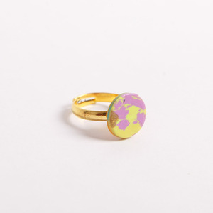 Χειροποίητο δαχτυλίδι από πολυμερικό πηλό διάμετρος 1,5 εκ. Χρώμα:κίτρινο,μωβ,χρυσο - πηλός, γεωμετρικά σχέδια - 2