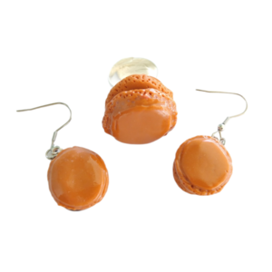 Σετ δαχτυλίδι και ατσάλινα σκουλαρίκια macaron πορτοκαλί με πολυμερικό πηλό / μεγάλο / μεταλλική βάση / αυξομειούμενο / Twice Treasured - πηλός, cute, γλυκά, kawaii, σετ κοσμημάτων